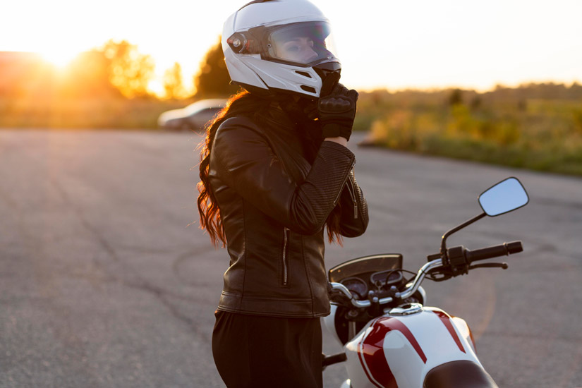 Tips para saber cómo elegir la chaqueta de moto adecuada